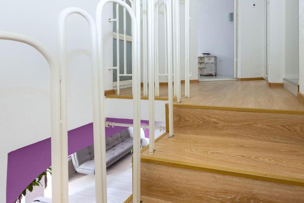 Sunny 2-Bedroom Maisonette Varna & Parking Exterior photo