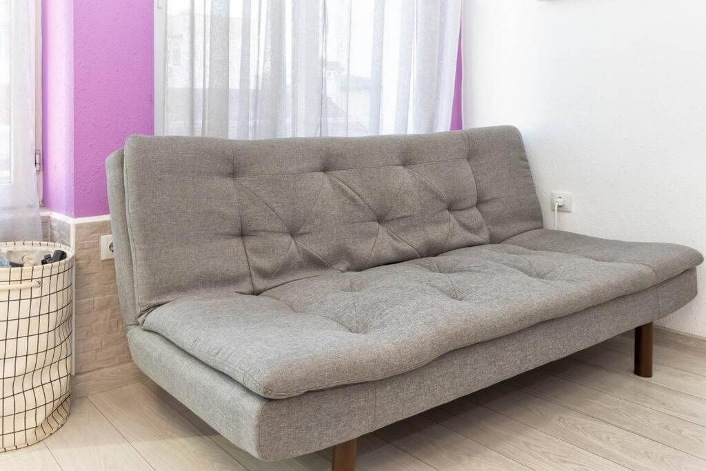 Sunny 2-Bedroom Maisonette Varna & Parking Exterior photo